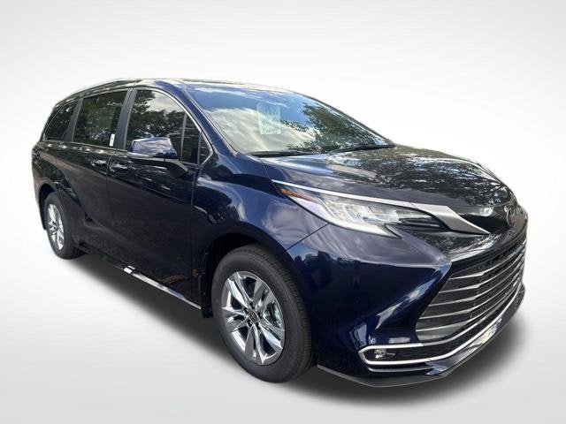 New 2026 Toyota Sienna Limited FWD image 13
