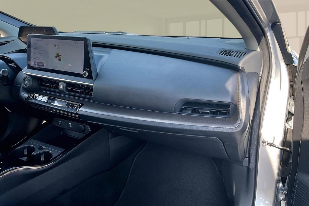 Used 2023 Toyota Prius XLE image 26
