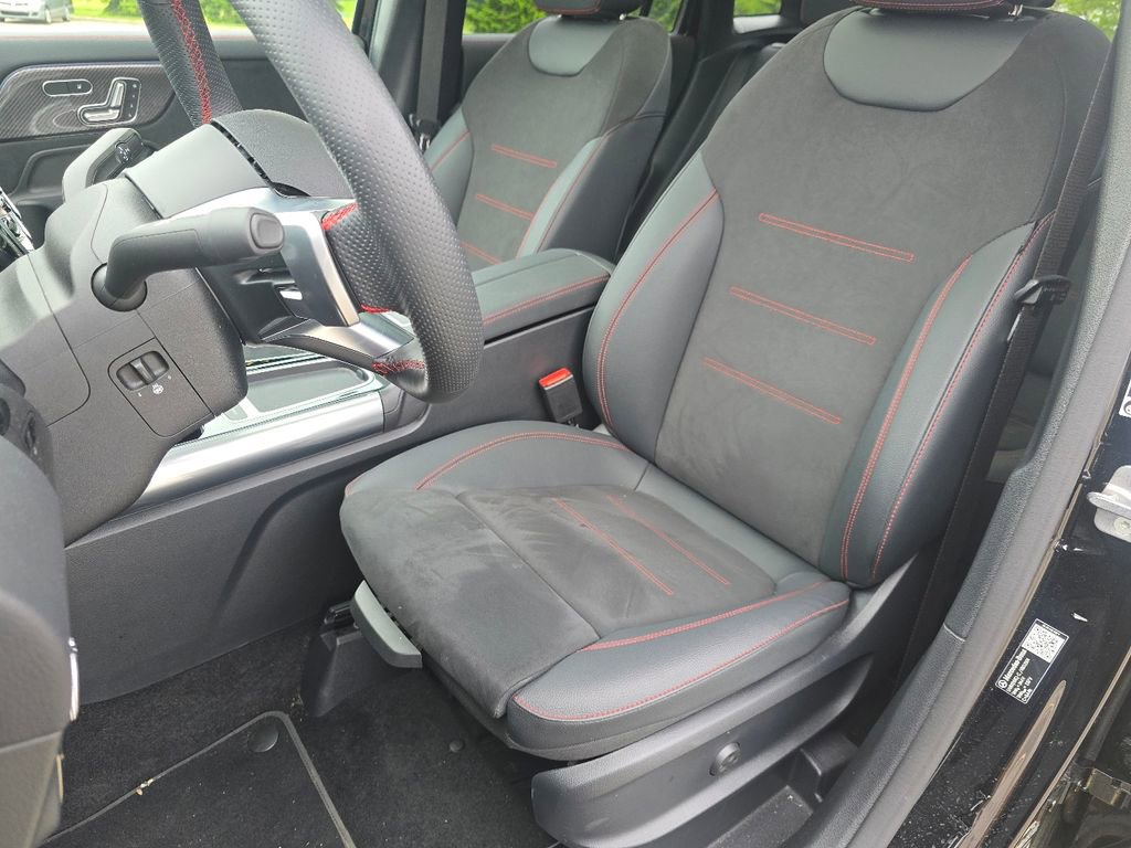 Certified 2026 Mercedes-Benz GLA 250 4MATIC image 23