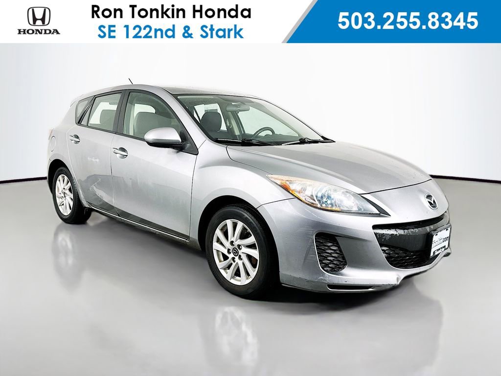 Used 2013 MAZDA MAZDA3 i Touring w/ Preferred Equipment Pkg image 1