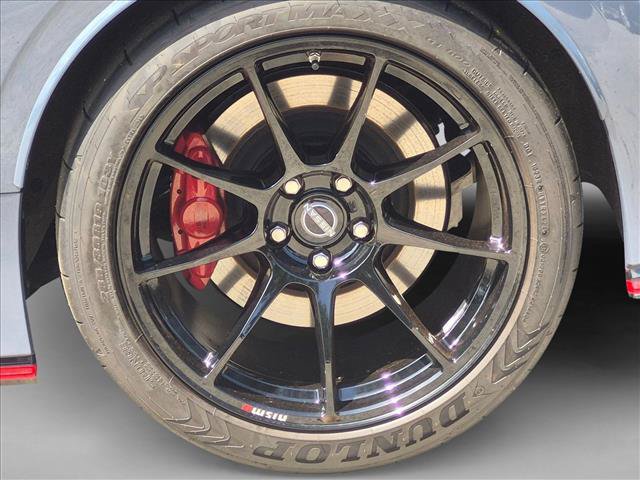 Certified 2024 Nissan Z Performance w/ Floor Mat Package RWD image 22