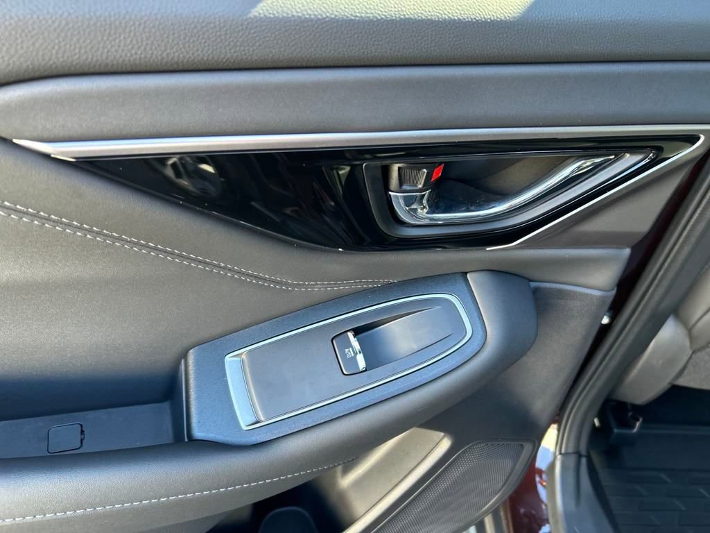 Used 2025 Subaru Outback Limited XT image 22