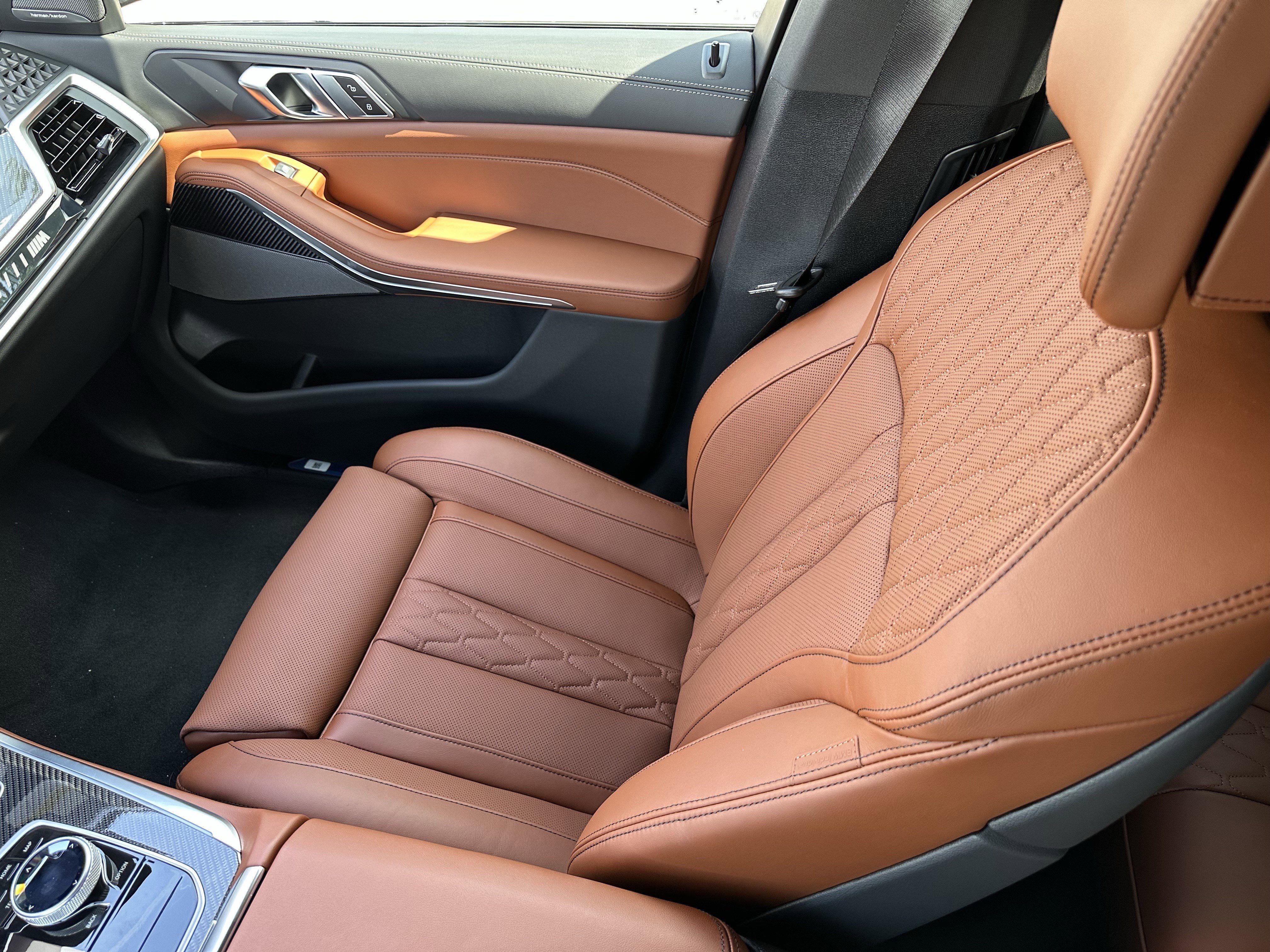 New 2026 BMW X5 M60i image 11