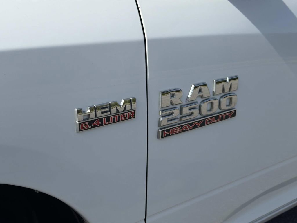 Used 2015 RAM 2500 Tradesman w/ Chrome Appearance Group image 11