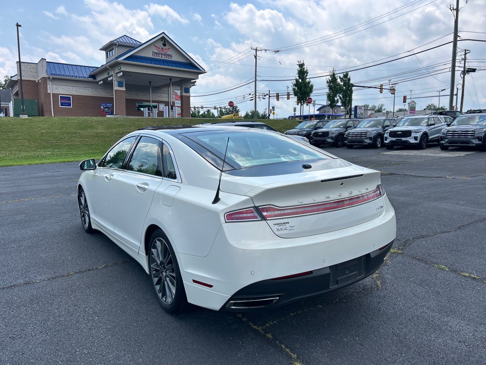 Used 2013 Lincoln MKZ AWD image 11