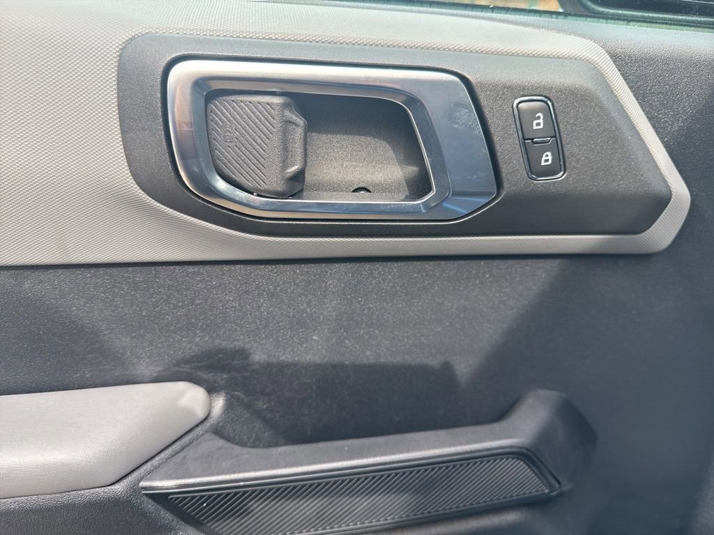 Used 2023 Ford Bronco Big Bend image 17