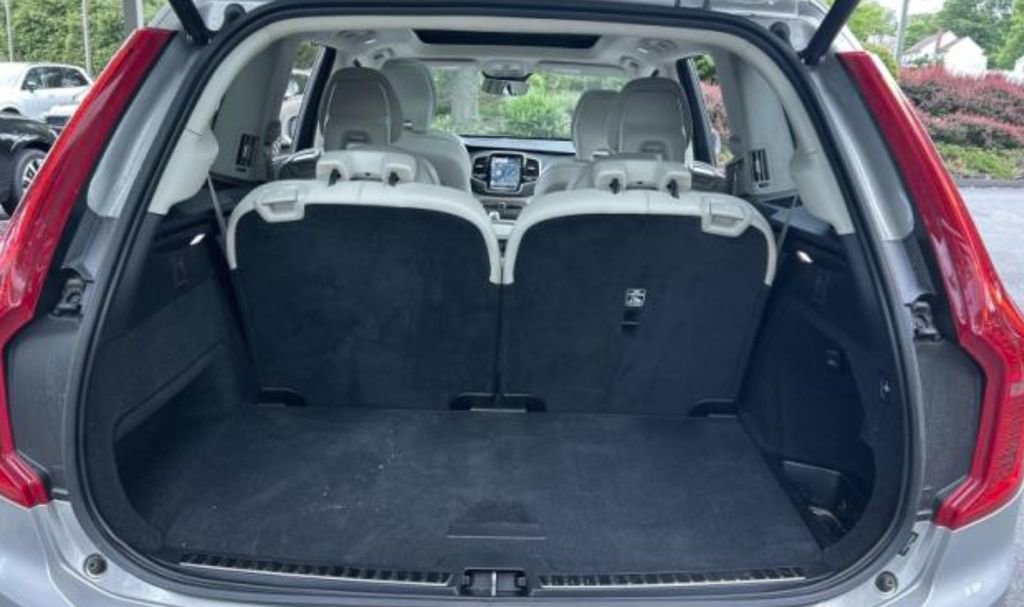 Used 2023 Volvo XC90 B6 Ultimate w/ Lounge Package AWD/4WD image 13