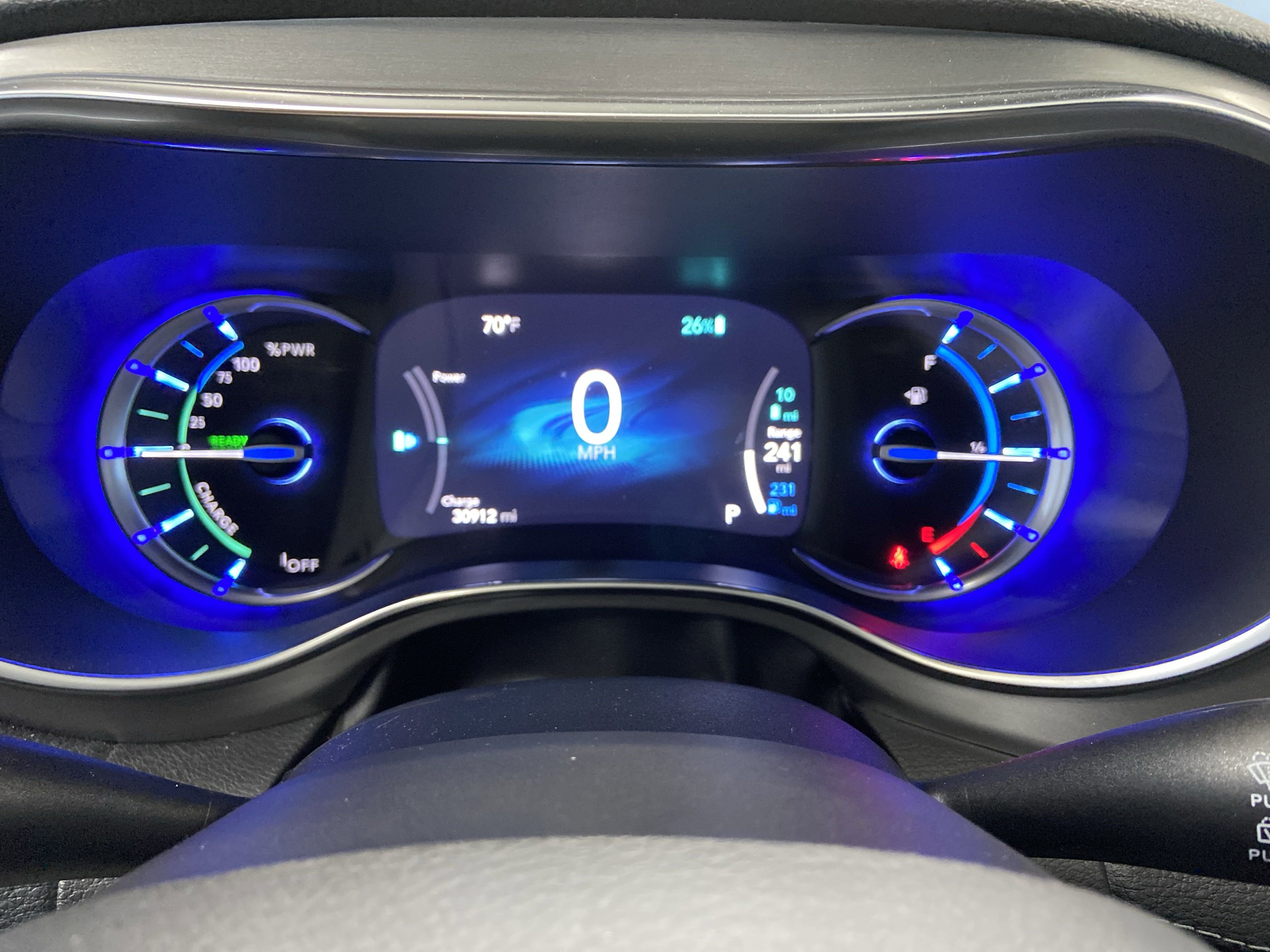 Used 2022 Chrysler Pacifica Limited w/ S Appearance Package image 23