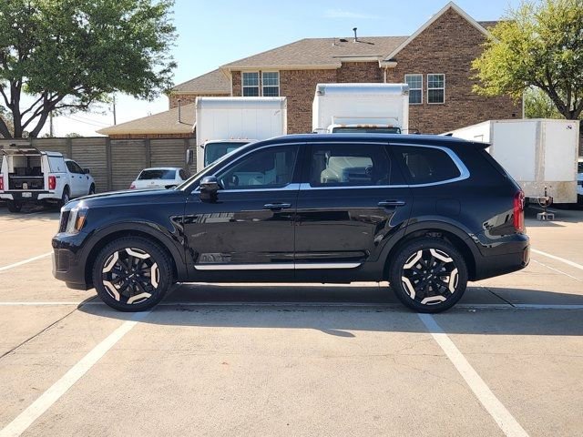 Used 2023 Kia Telluride S w/ S Sunroof Package image 12