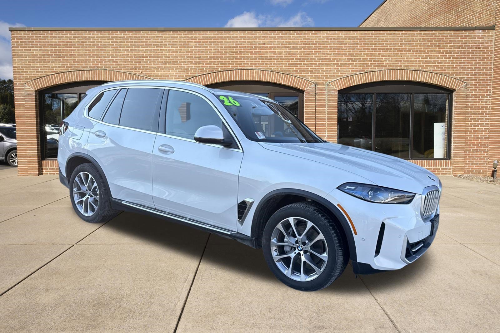 Used 2026 BMW X5 xDrive40i image 1
