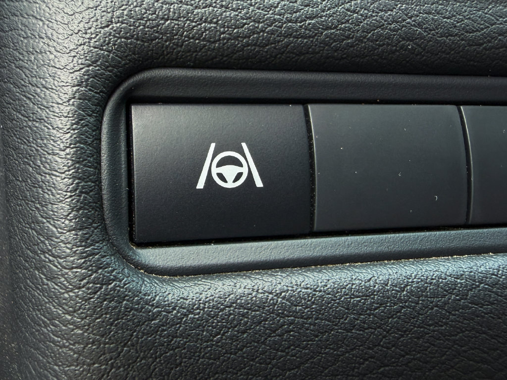 Certified 2025 Nissan Armada SV AWD/4WD image 18
