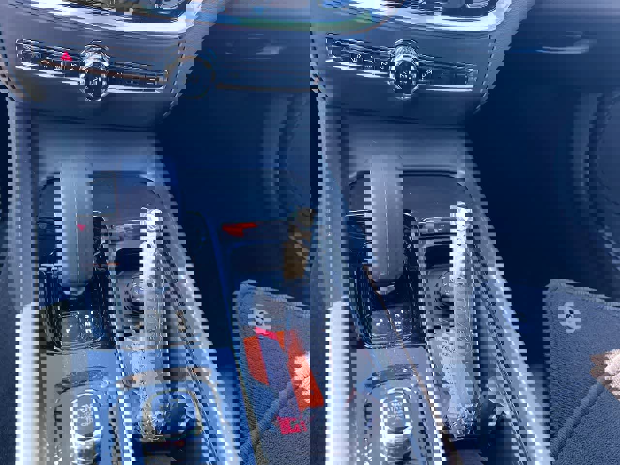 Used 2023 Volvo S60 B5 Core image 20