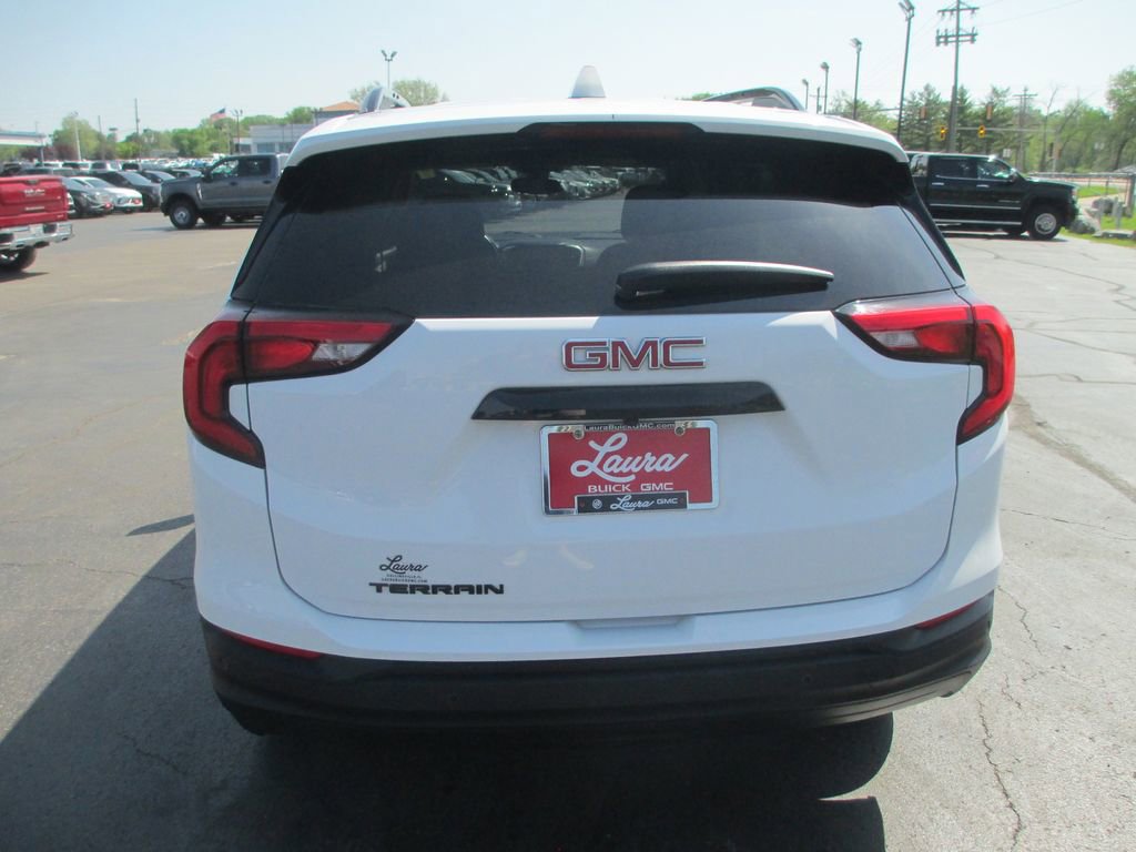 Used 2020 GMC Terrain SLE w/ Driver Convenience Package image 6