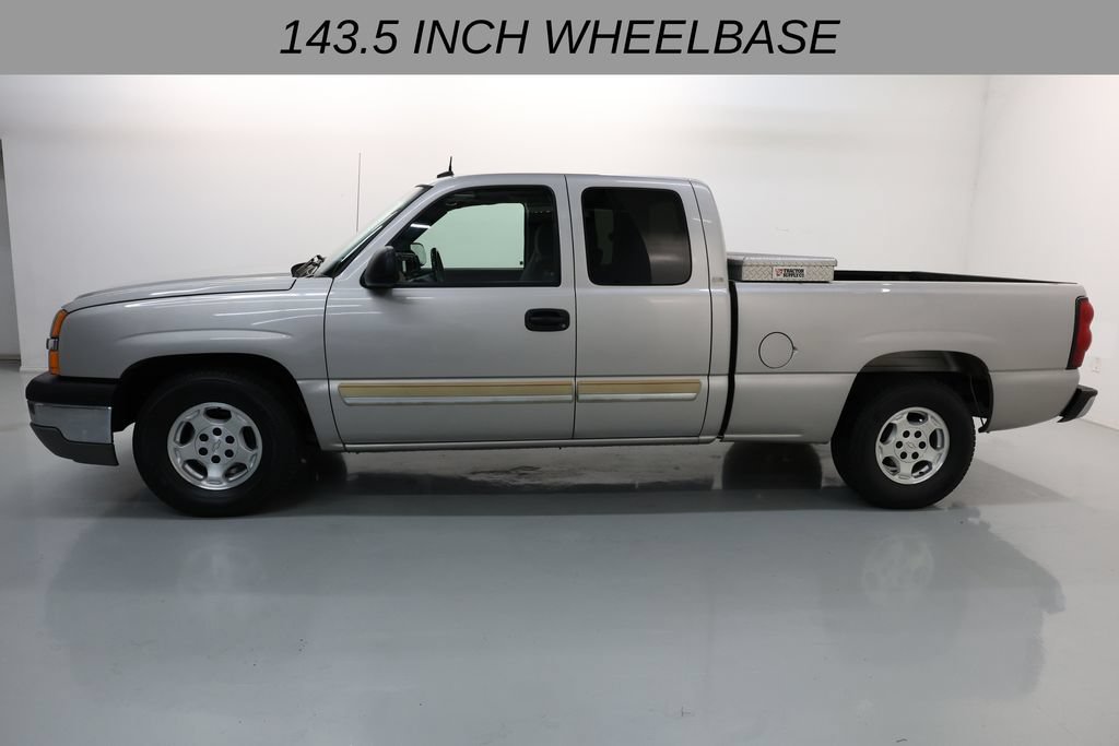Used 2004 Chevrolet Silverado 1500 LS w/ Safe and Sound Package RWD image 28