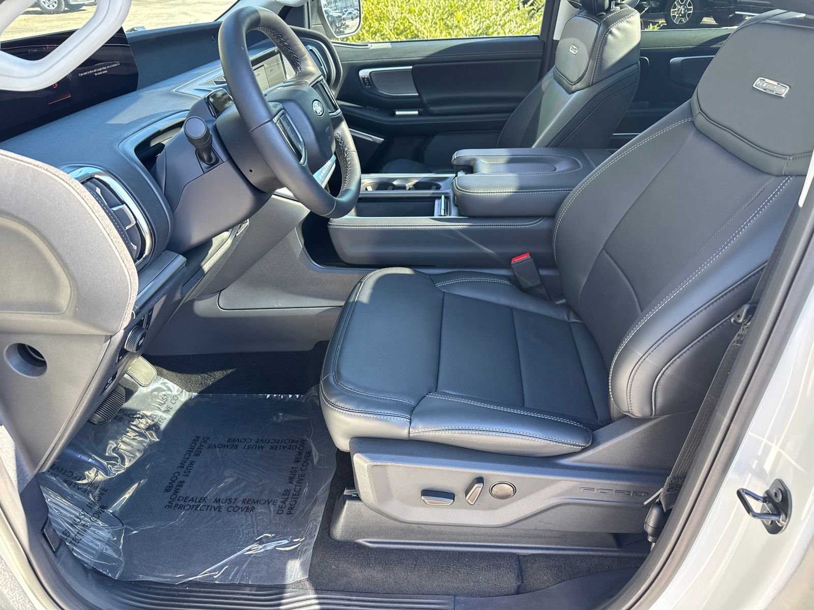 New 2026 Ford Expedition Max Platinum w/ Driver's Package AWD/4WD image 10