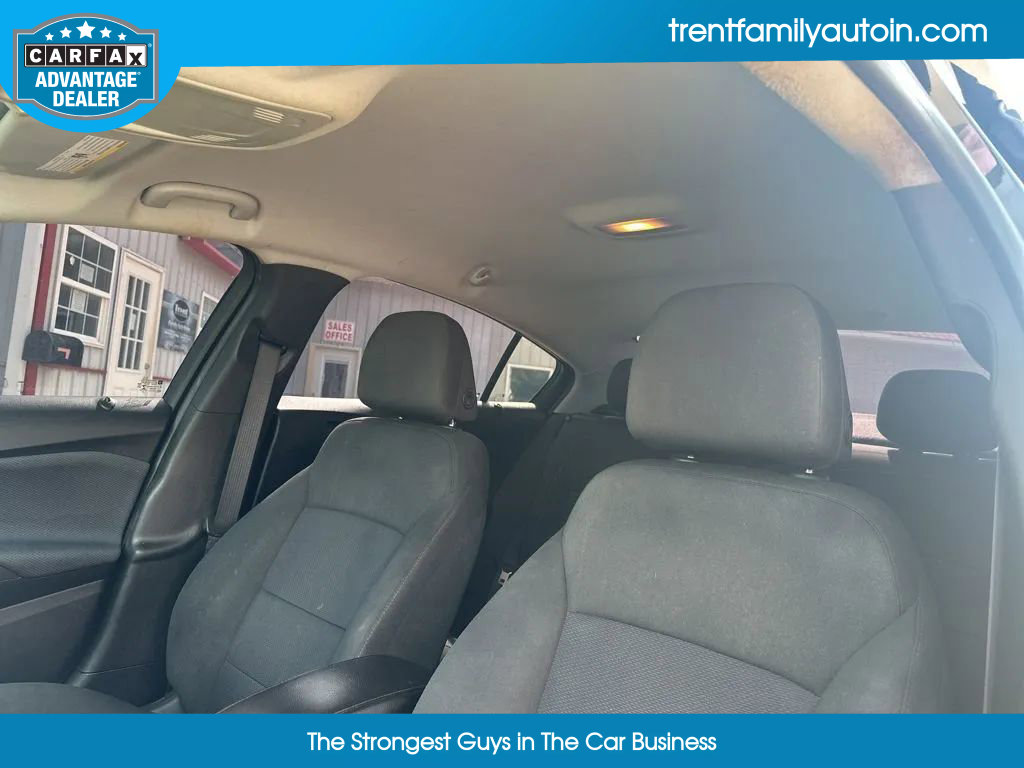 Used 2019 Chevrolet Cruze LS w/ LS Convenience Package image 25
