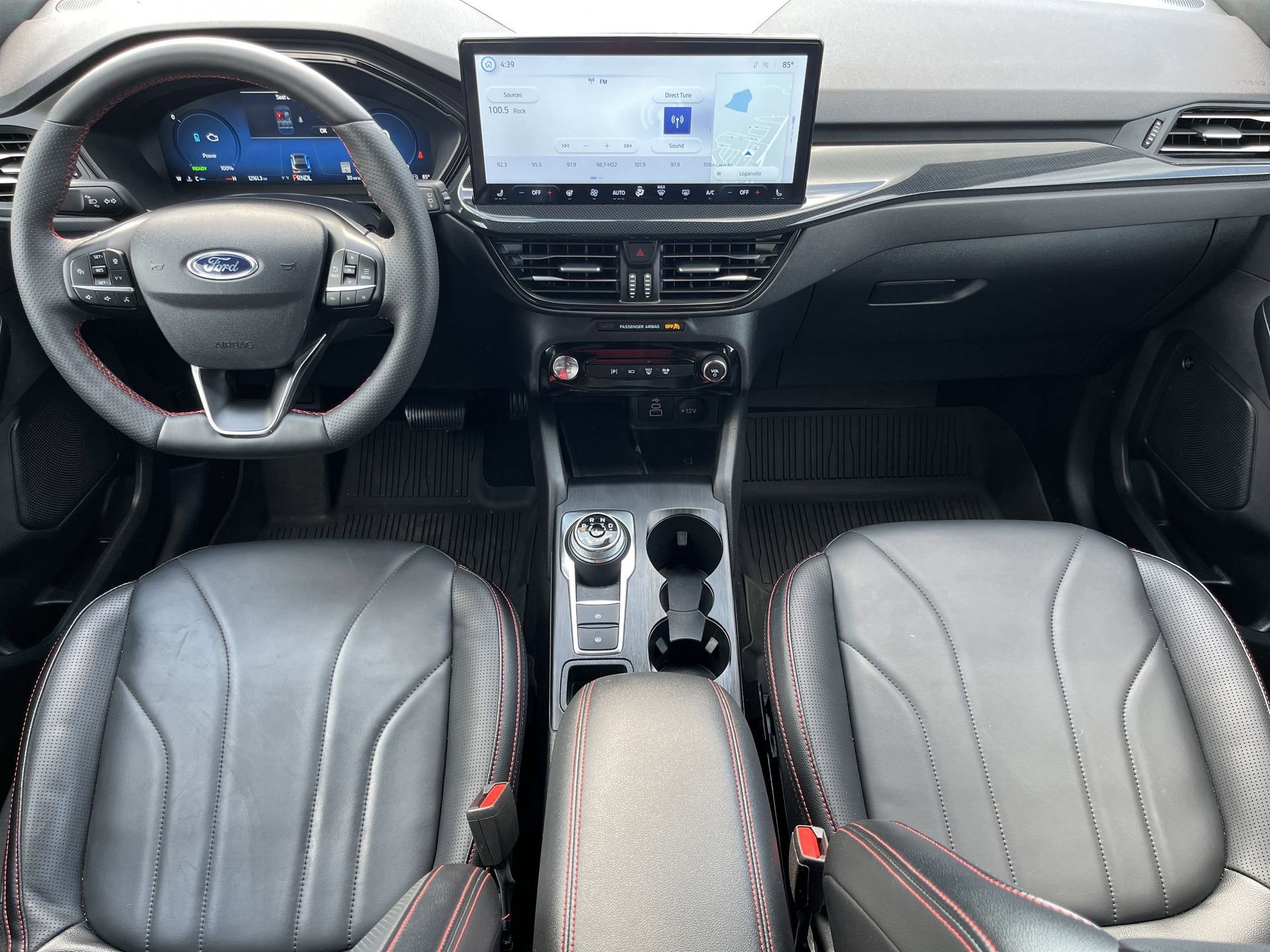 Certified 2025 Ford Escape ST-Line Elite w/ Premium Technology Package AWD/4WD image 2