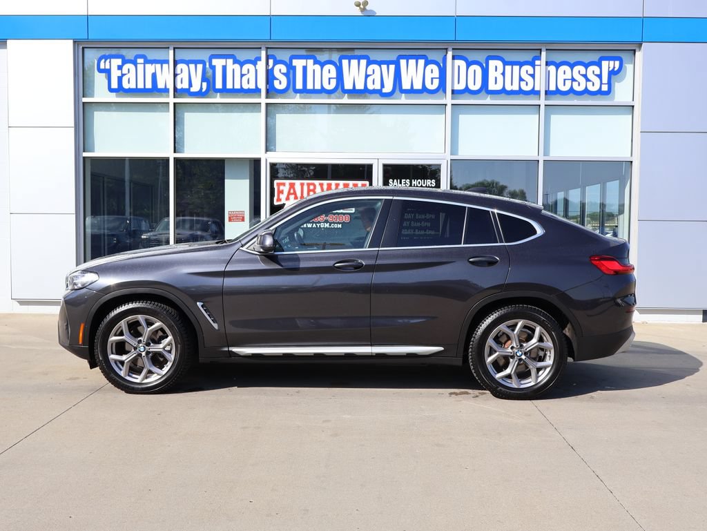Used 2023 BMW X4 xDrive30i w/ Premium Package AWD/4WD image 7