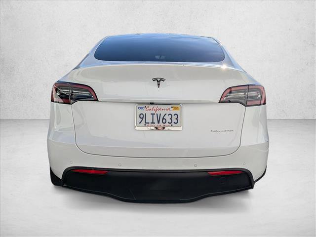 Used 2022 Tesla Model Y Long Range image 7