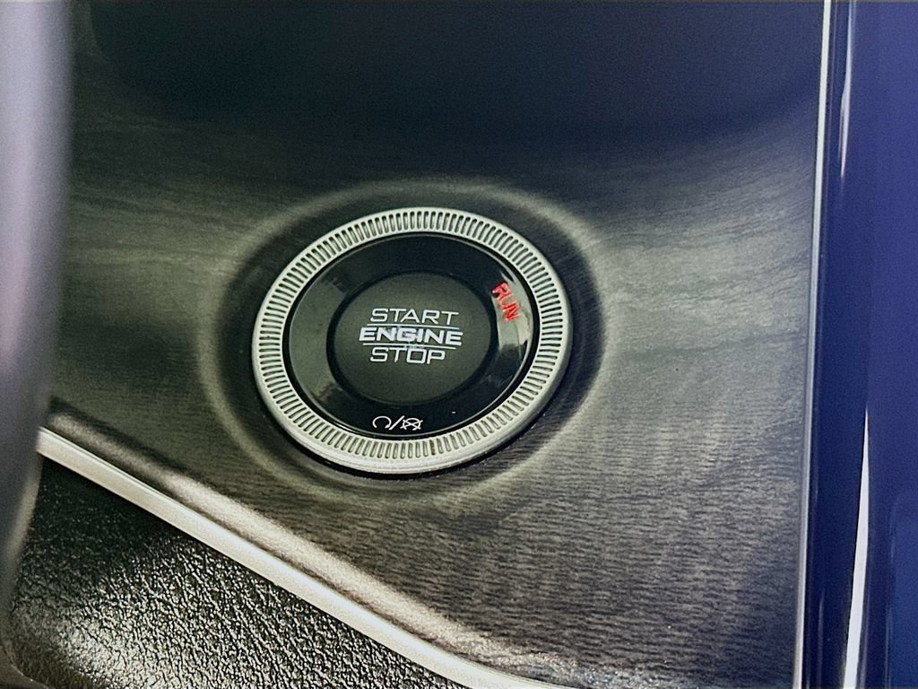 Certified 2023 Jeep Grand Cherokee L Limited AWD/4WD image 24