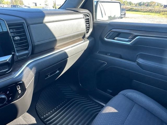 Used 2023 Chevrolet Silverado 1500 LT image 27