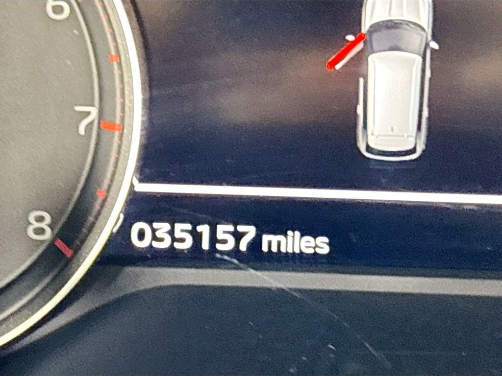 Used 2024 Mitsubishi Outlander SE image 14