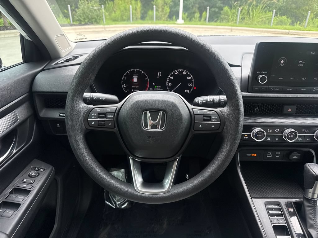 Certified 2025 Honda CR-V EX image 21