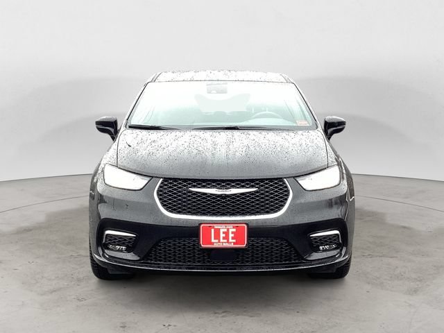 New 2026 Chrysler Pacifica Select AWD/4WD image 9