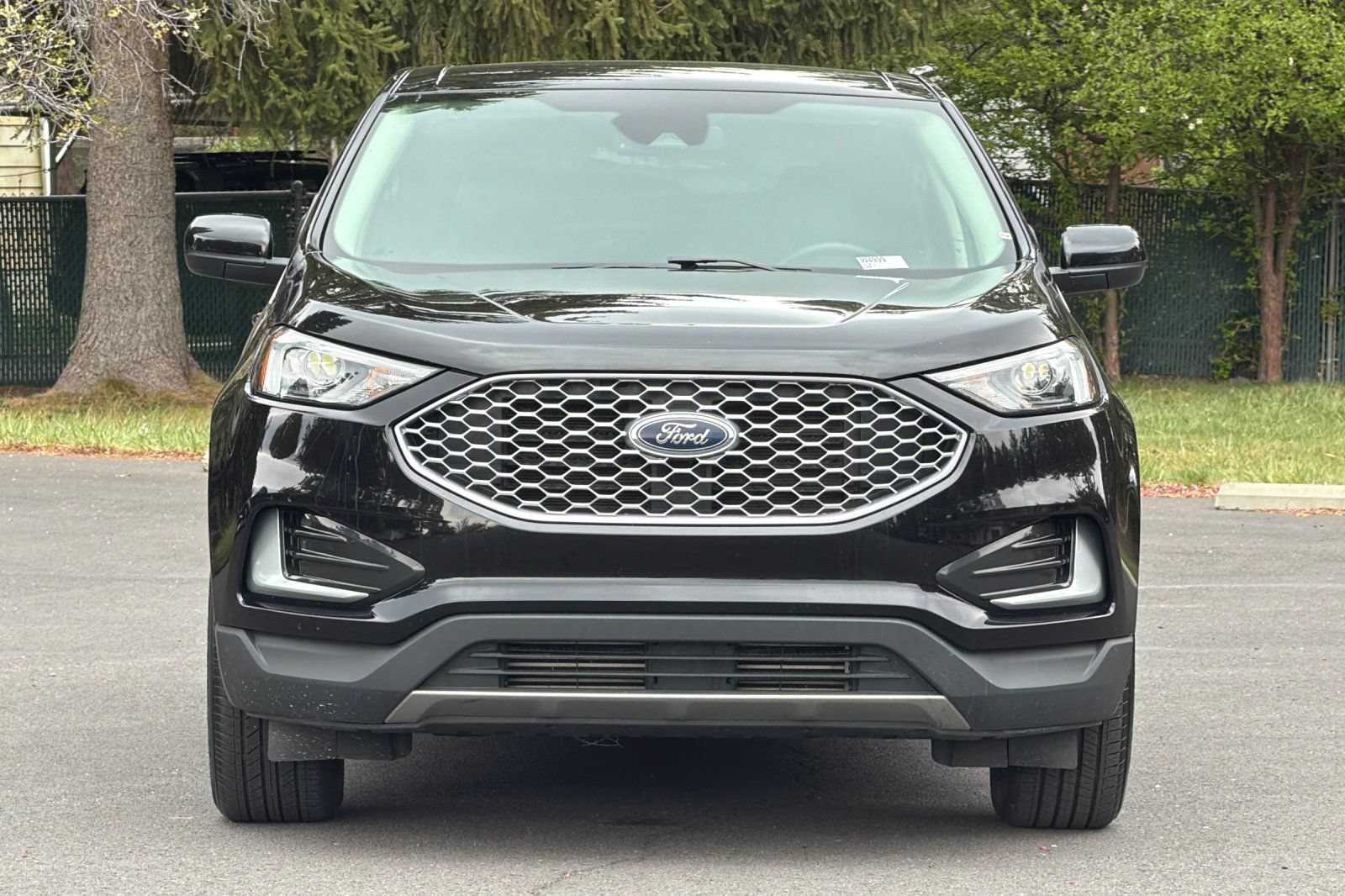 Used 2024 Ford Edge SEL AWD/4WD image 9