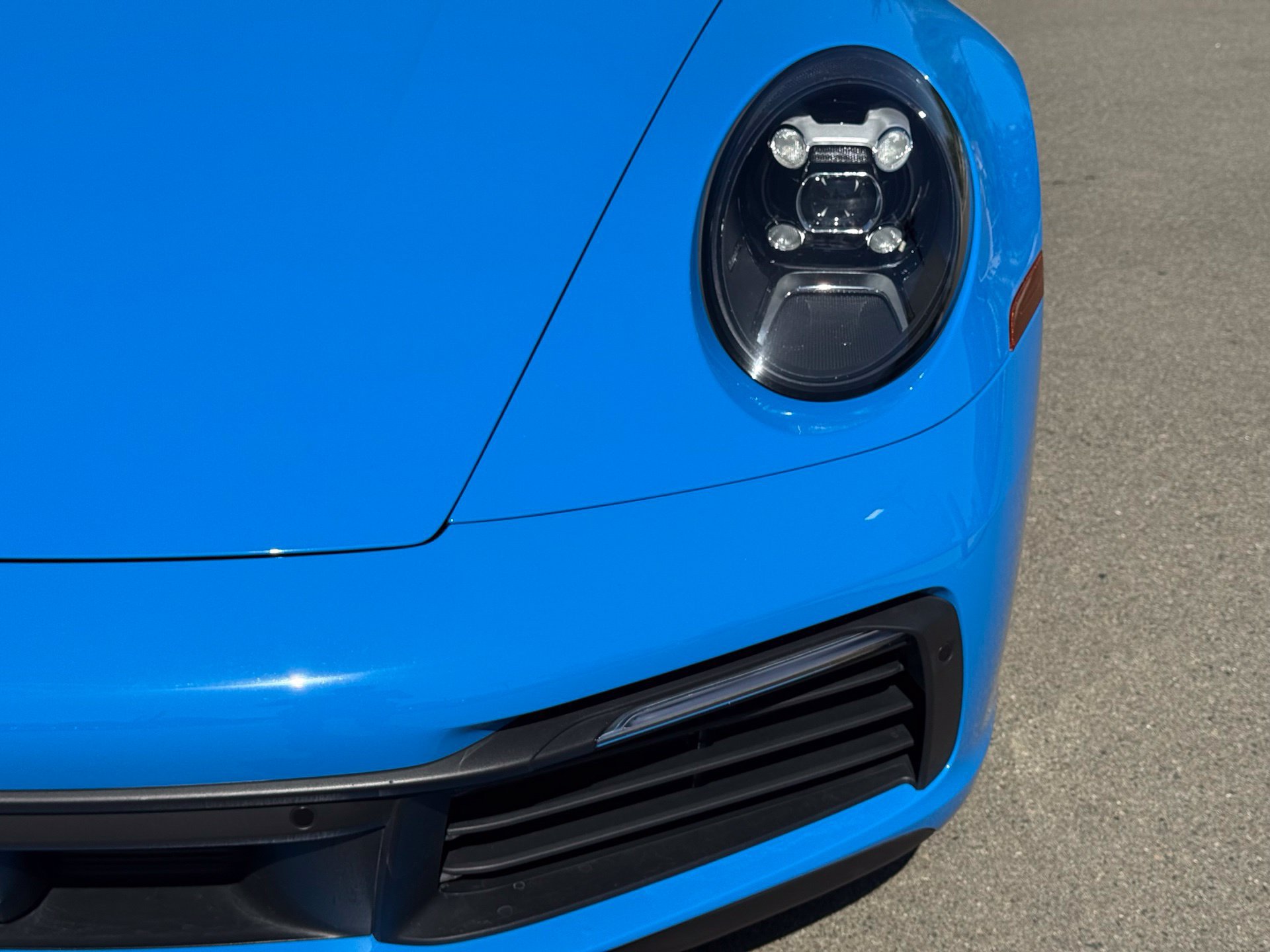 Certified 2024 Porsche 911 Carrera S RWD image 11