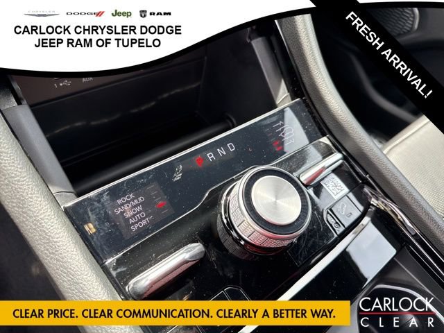 Used 2024 Jeep Grand Cherokee Overland w/ Trailer Tow Package image 26