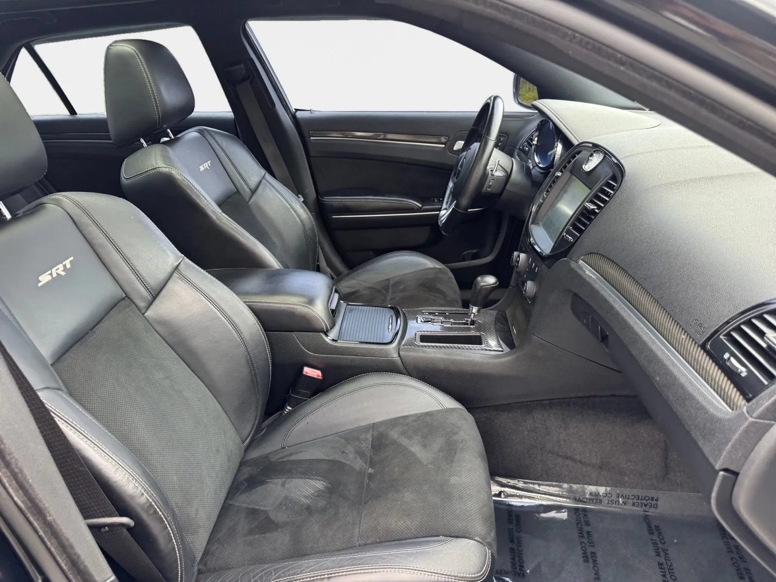 Used 2012 Chrysler 300 SRT8 w/ 19-Premium Speaker Group RWD image 10