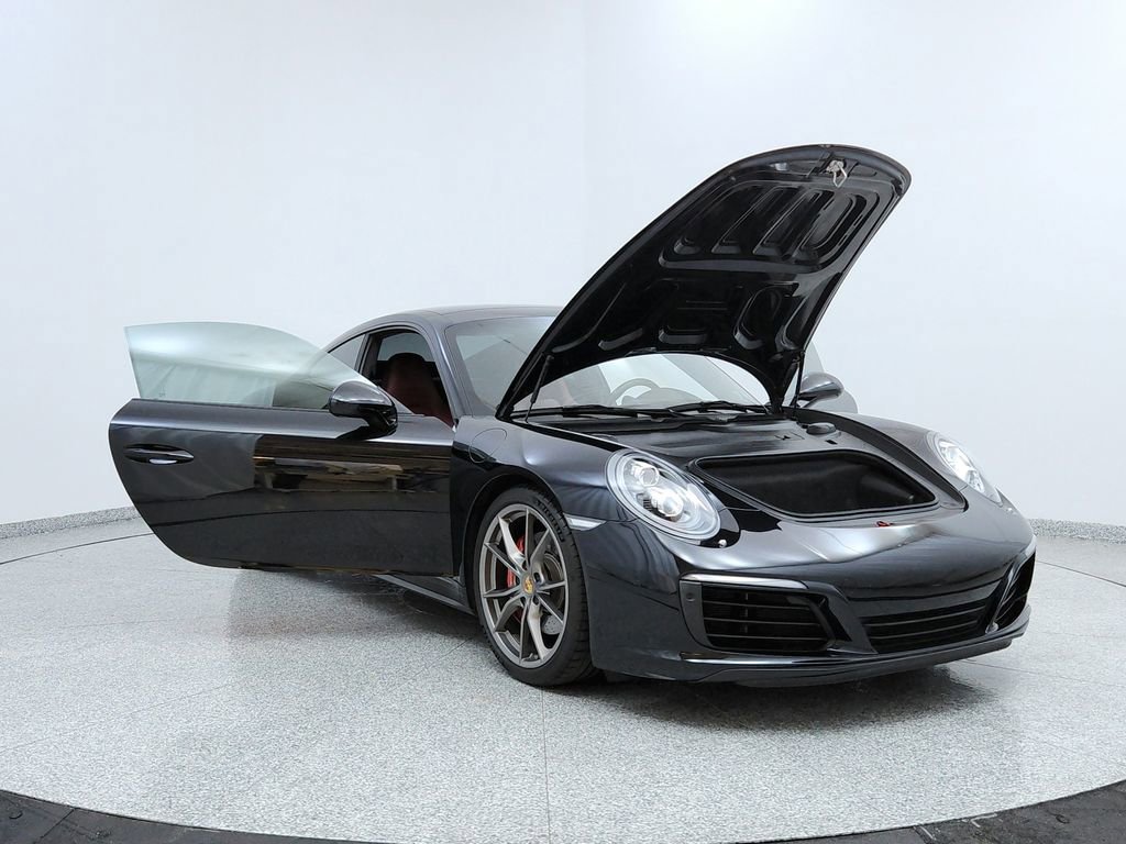 Used 2017 Porsche 911 Carrera 4S image 12