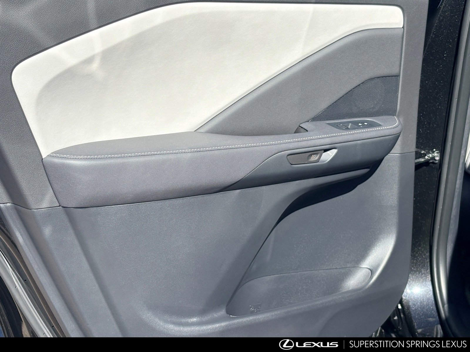 New 2026 Lexus TX 350 AWD image 25