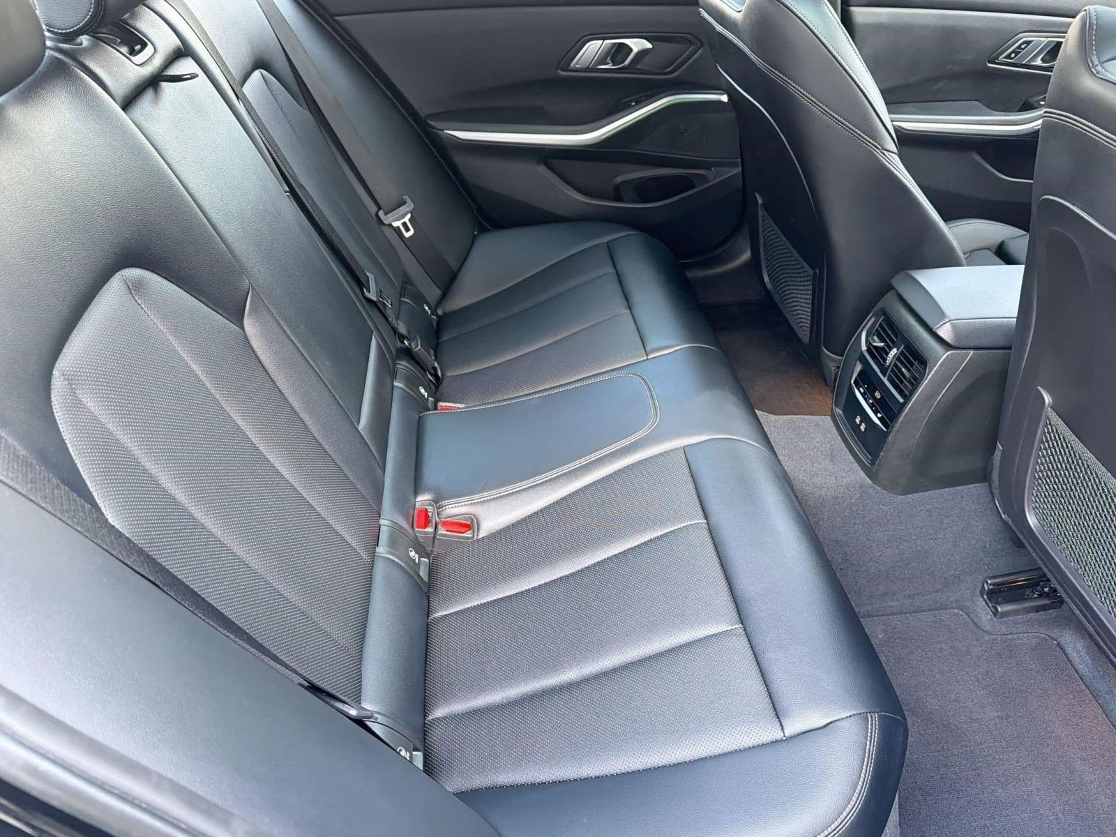 Certified 2023 BMW 330i Sedan w/ Parking Assistance Package image 28