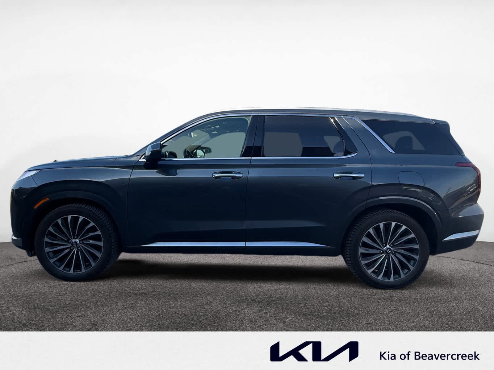 Used 2023 Hyundai Palisade Calligraphy AWD/4WD image 2