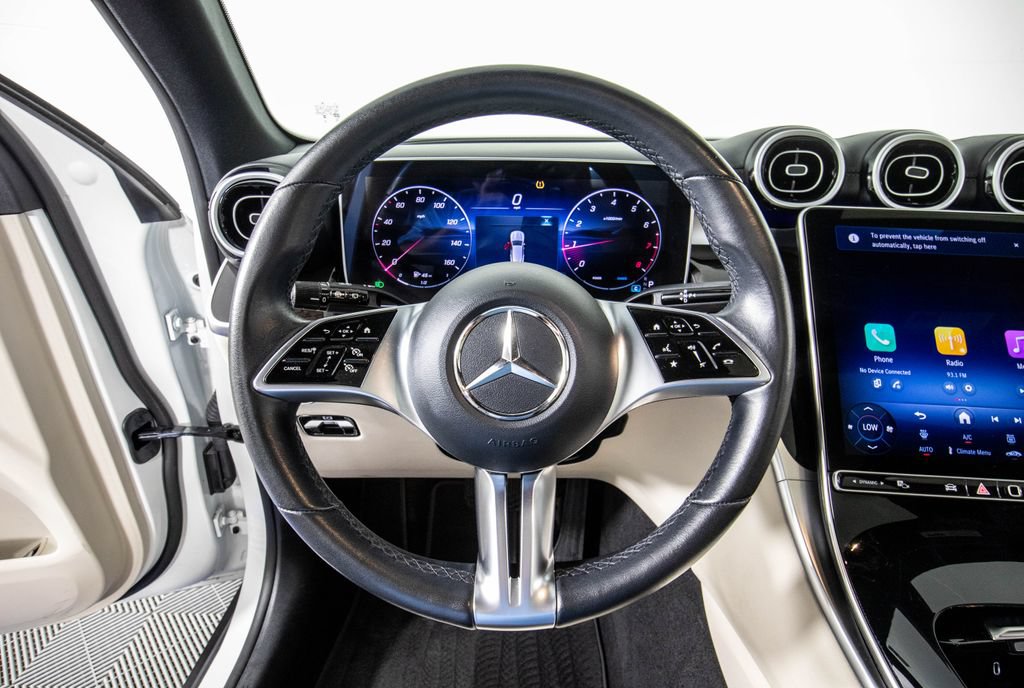 Used 2025 Mercedes-Benz GLC 300 image 20