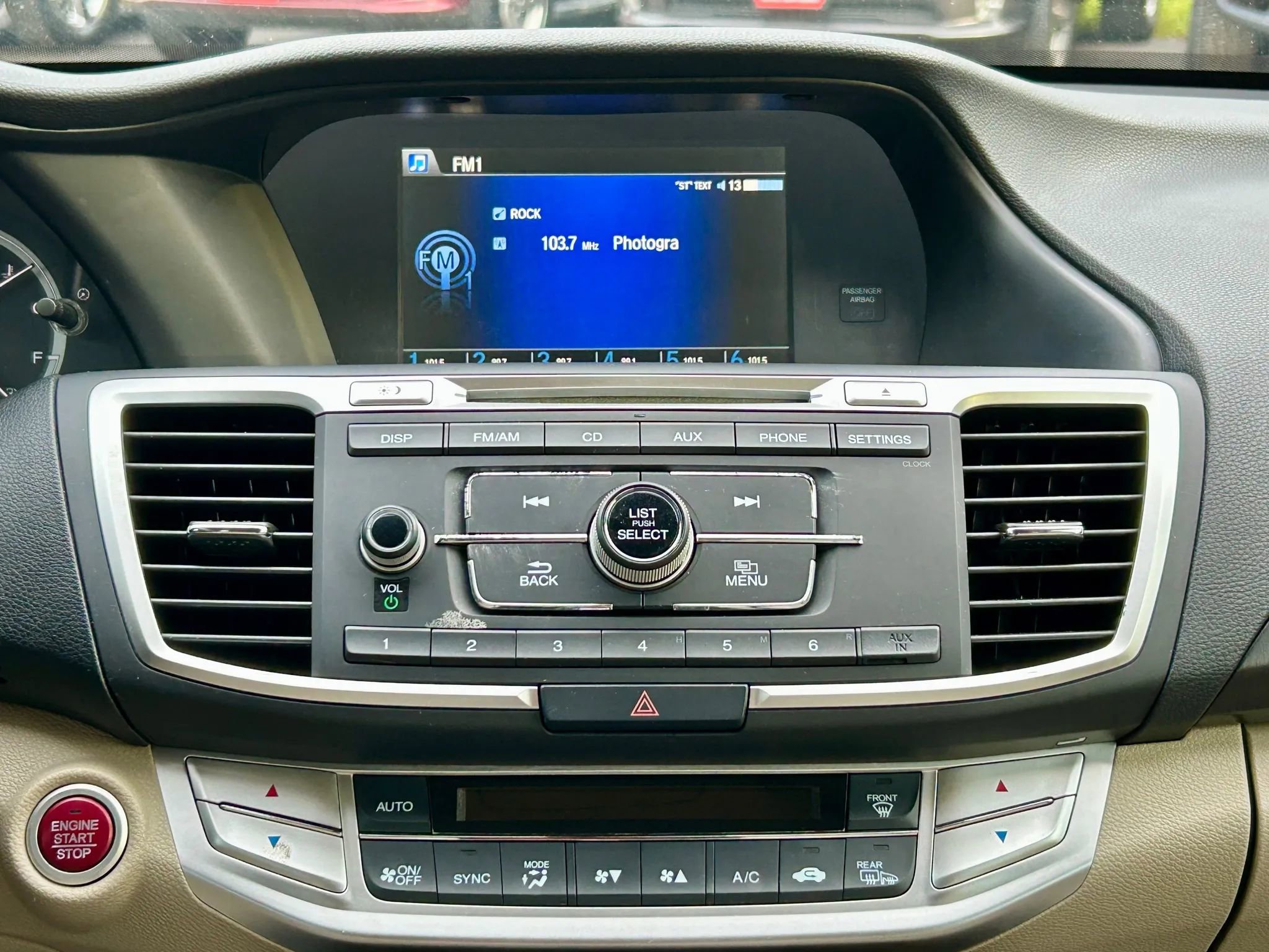 Used 2015 Honda Accord EX image 22