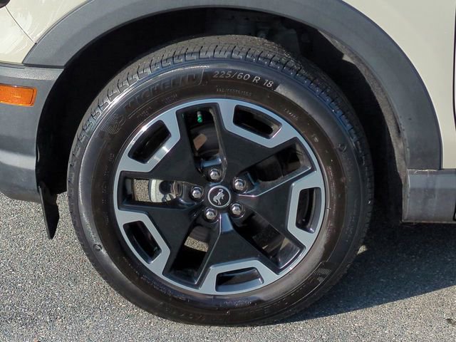 Used 2024 Ford Bronco Sport Outer Banks AWD/4WD image 11