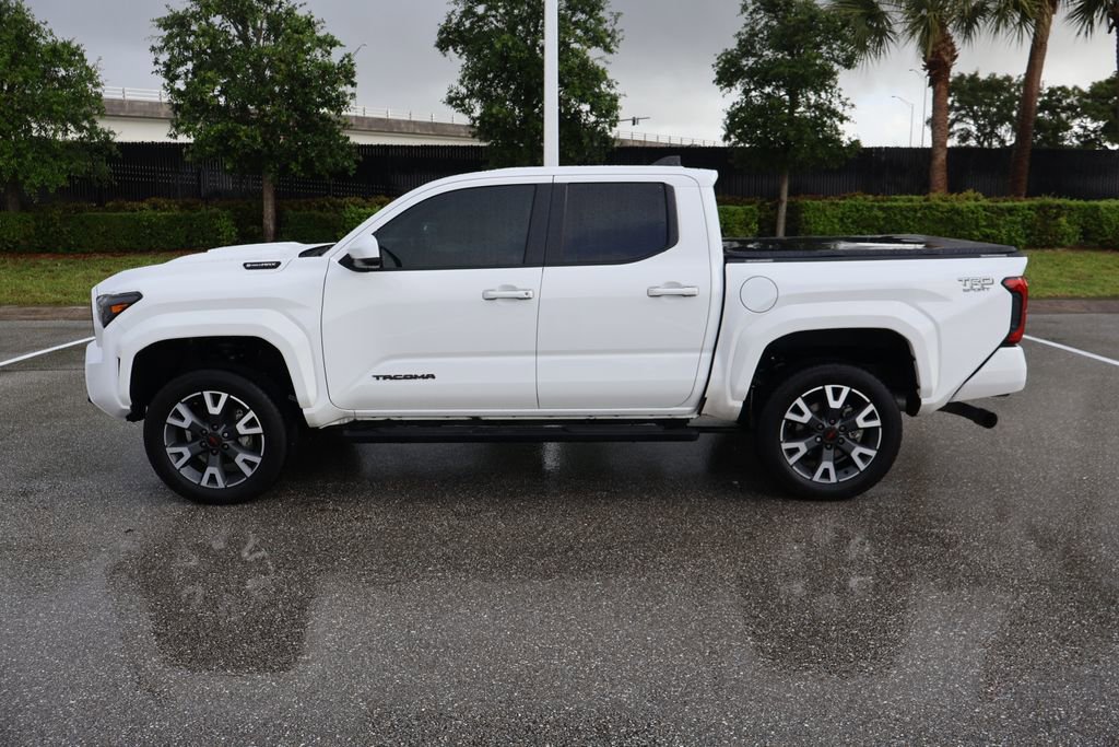 Certified 2025 Toyota Tacoma TRD Sport image 12