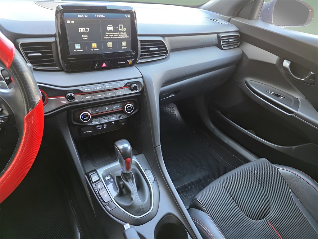 Used 2019 Hyundai Veloster 2.0 Premium image 29