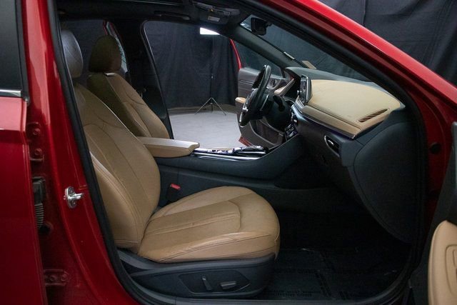 Used 2020 Hyundai Sonata Limited image 16