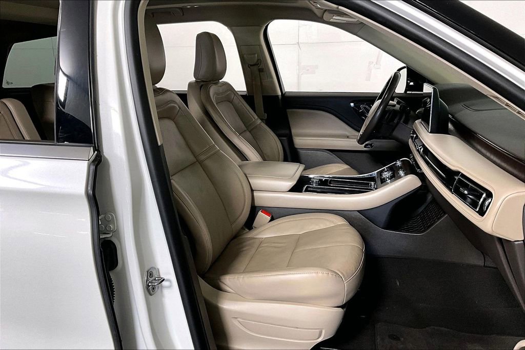 Used 2021 Lincoln Aviator Reserve w/ Equipment Group 201A image 7