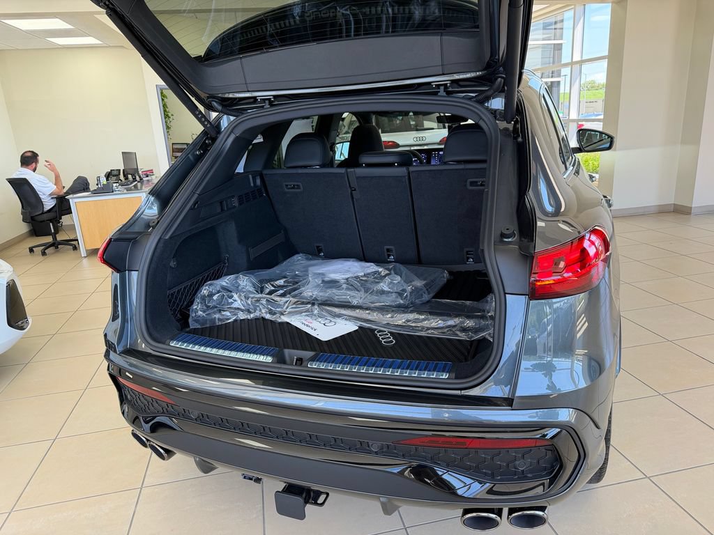 New 2026 Audi SQ5 Premium Plus AWD/4WD image 14