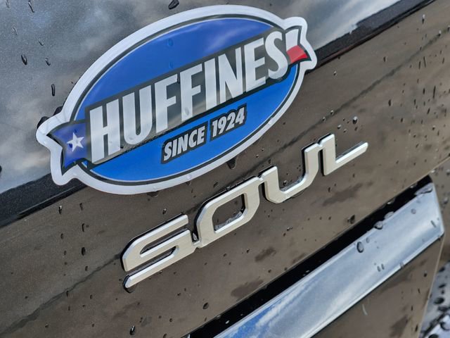 Certified 2025 Kia Soul LX FWD image 10