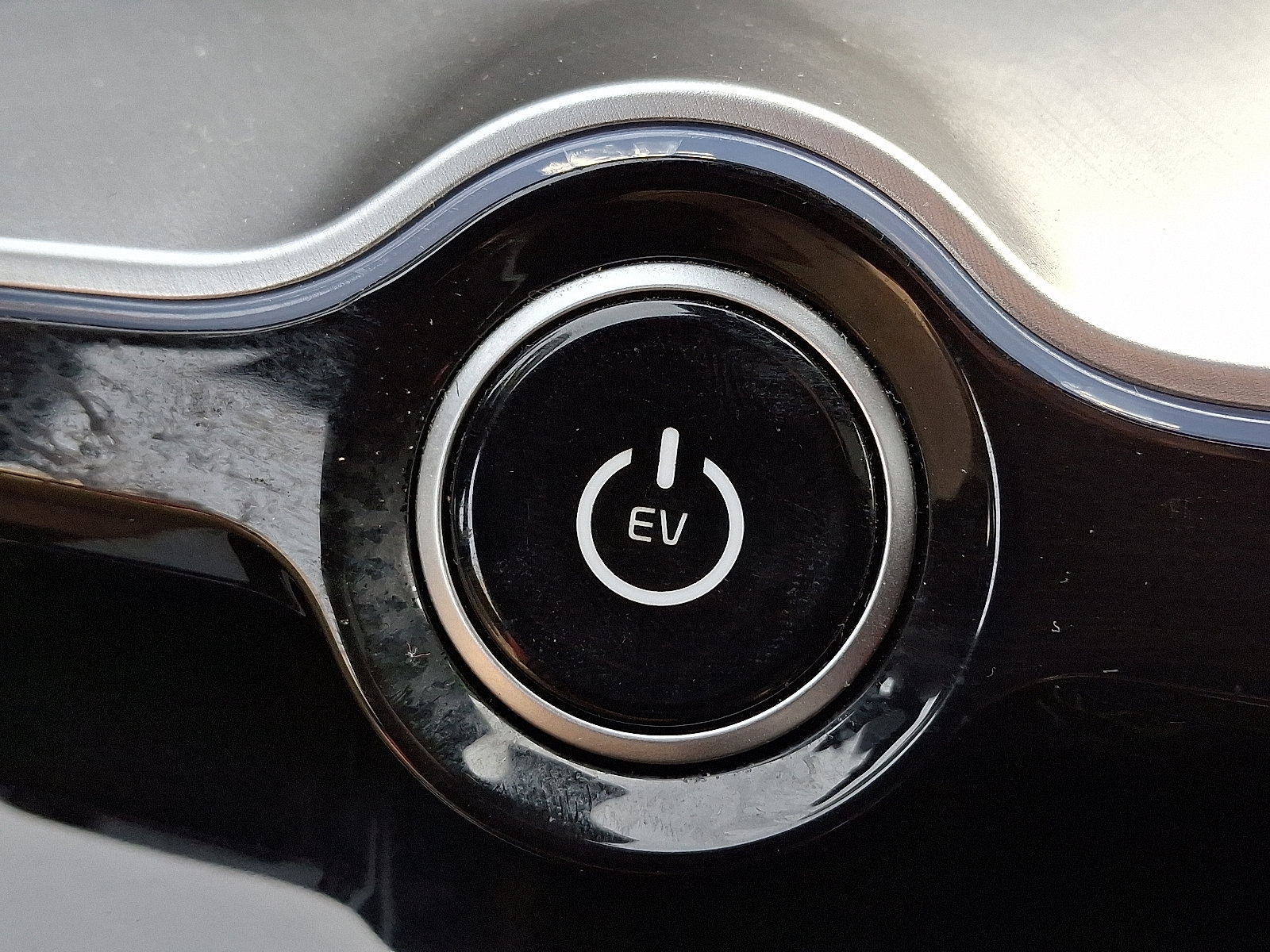 Used 2023 Kia EV6 GT-Line image 22