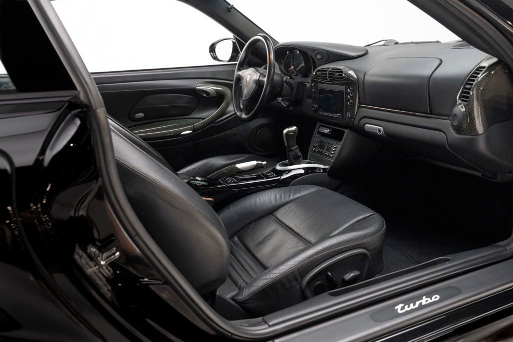 Used 2001 Porsche 911 Turbo AWD/4WD image 36