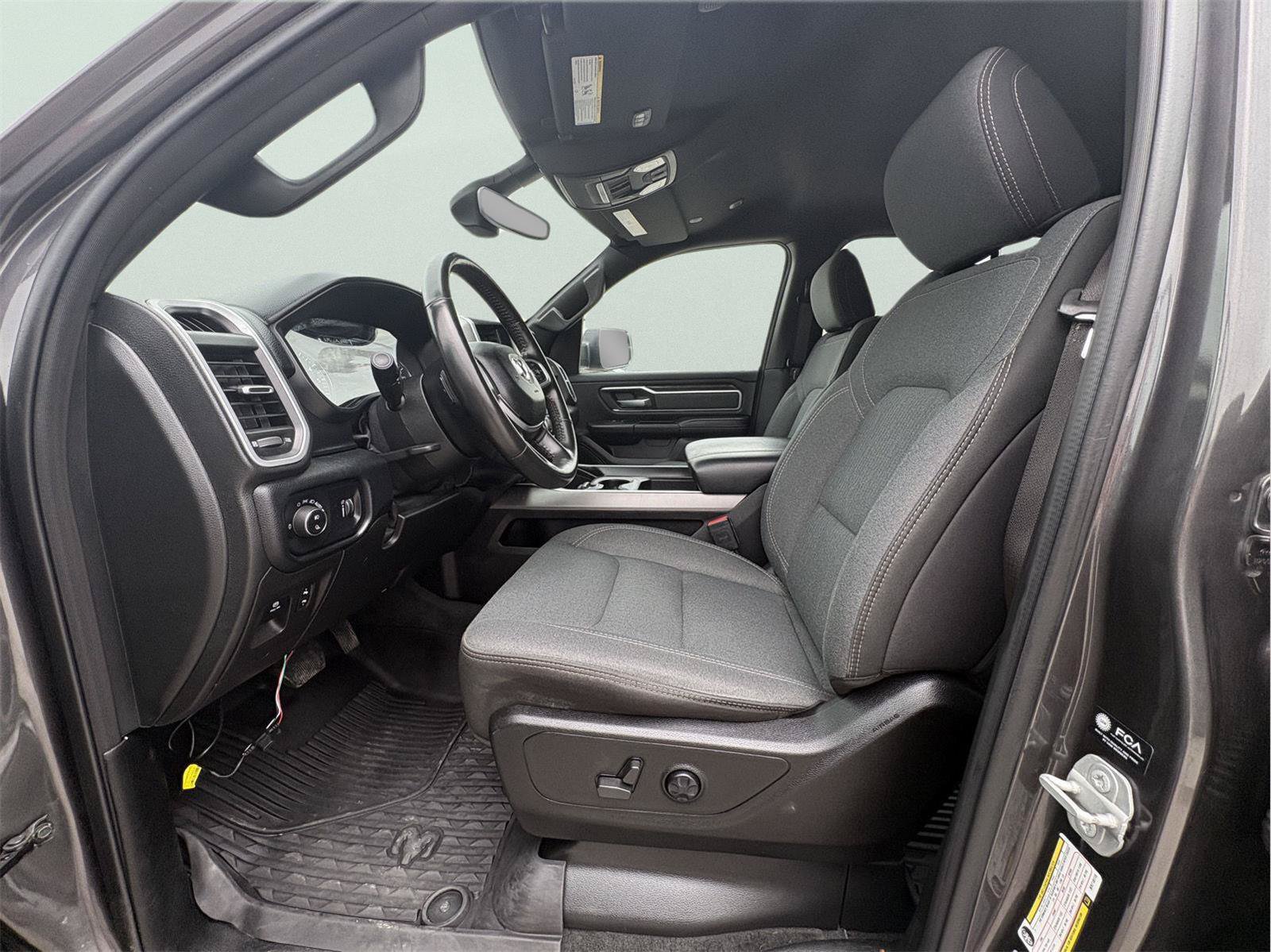Used 2021 RAM 1500 Big Horn AWD/4WD image 12