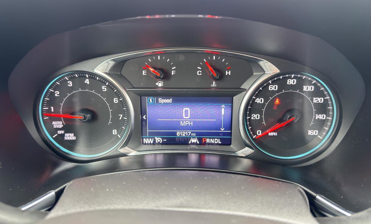 Used 2021 Chevrolet Equinox LT w/ Driver Convenience Package AWD/4WD image 24
