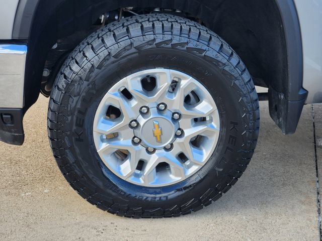 Used 2025 Chevrolet Silverado 2500 LTZ w/ LTZ Convenience Package AWD/4WD image 18